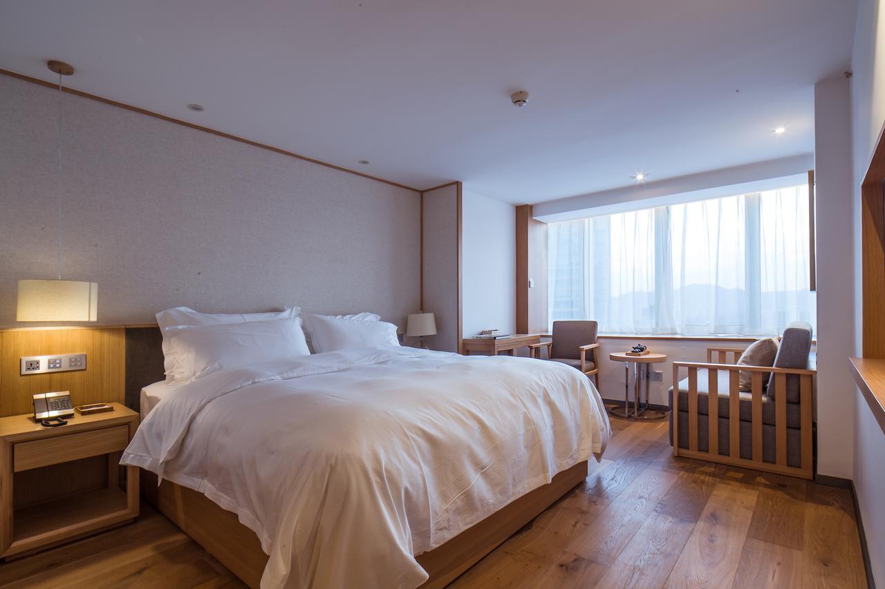 Hotel Bai Yun Qin She Boutique Čchung-čching Exteriér fotografie
