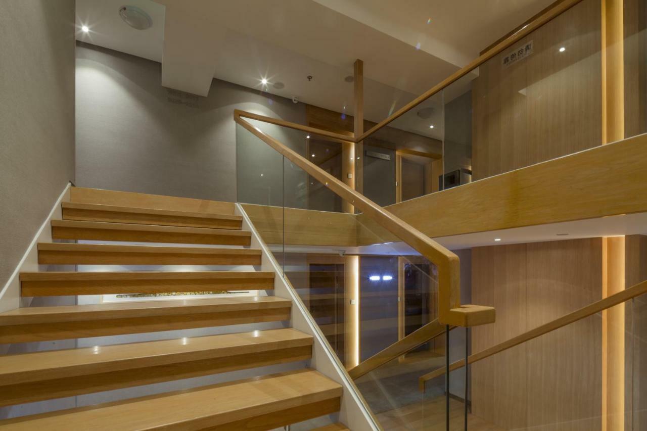 Hotel Bai Yun Qin She Boutique Čchung-čching Exteriér fotografie